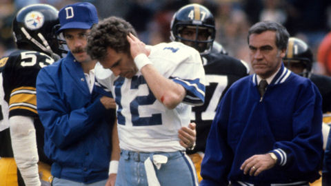 LC Greenwood Knocks Out Roger Staubach
